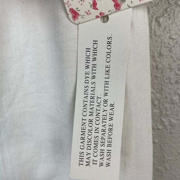 NWT We The Free White Flared Pants Sizes 27 or 28 - Picture 3 of 7